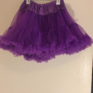 Fluffy Skirt (party) 🥳
